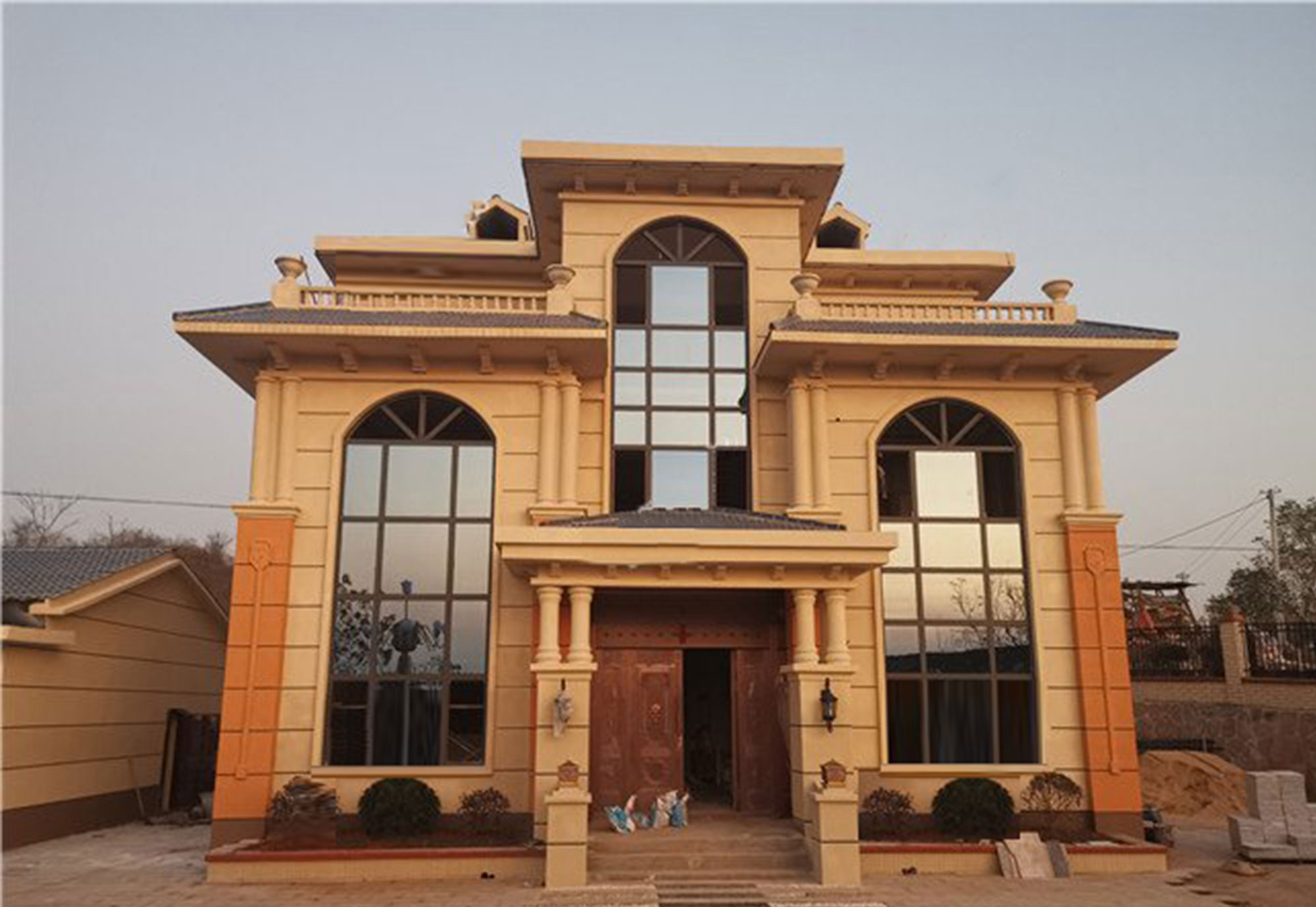 【三层欧式别墅设计图纸】C794二层半带露台豪华欧式农村自建房全套施工图+效果图+实拍完工效果图